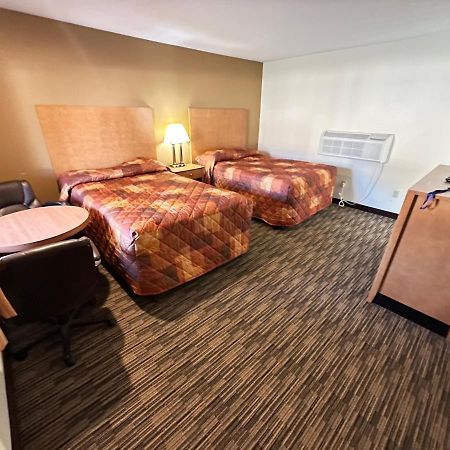 Express Inn Chicopee Extérieur photo