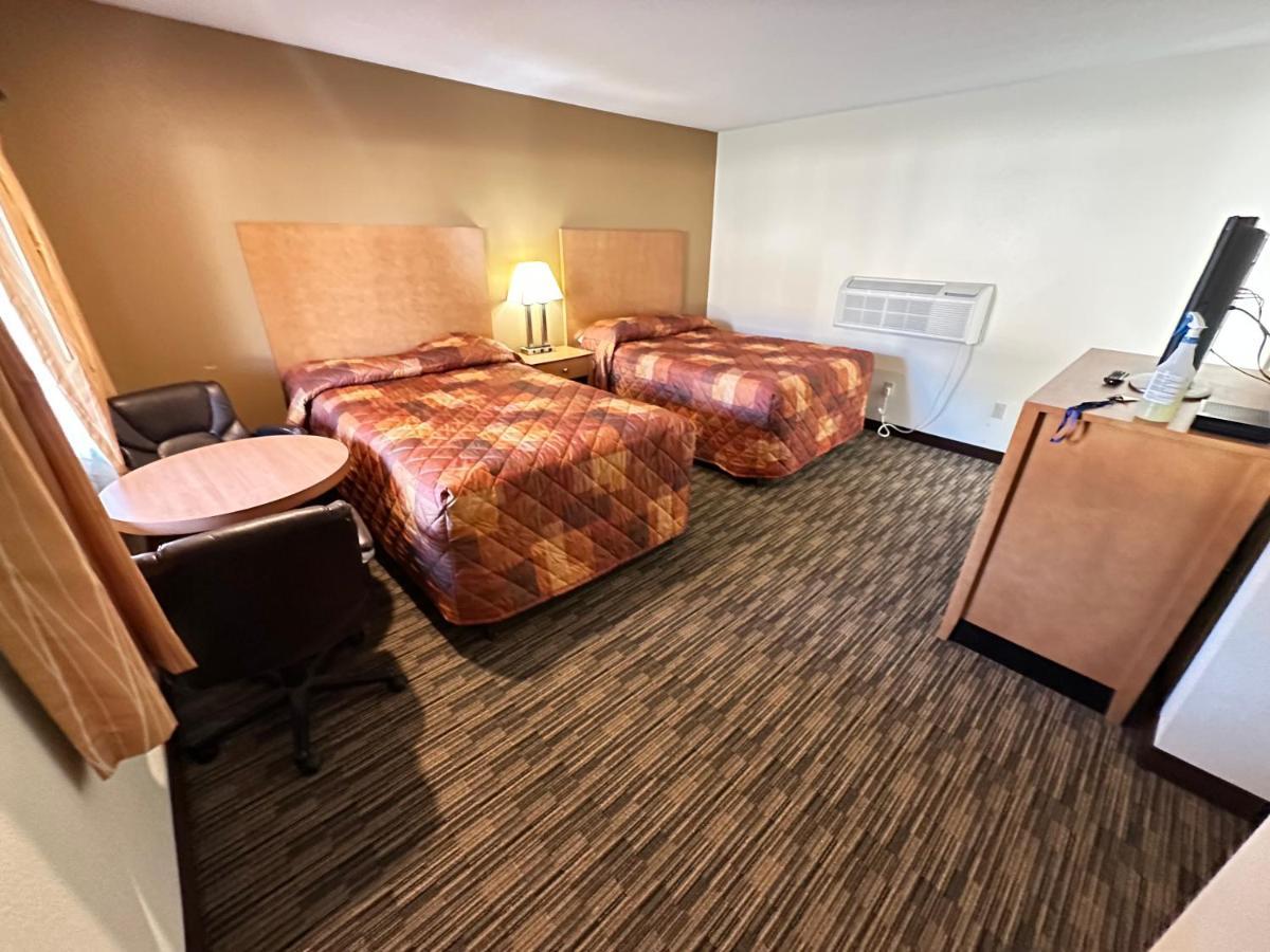 Express Inn Chicopee Extérieur photo
