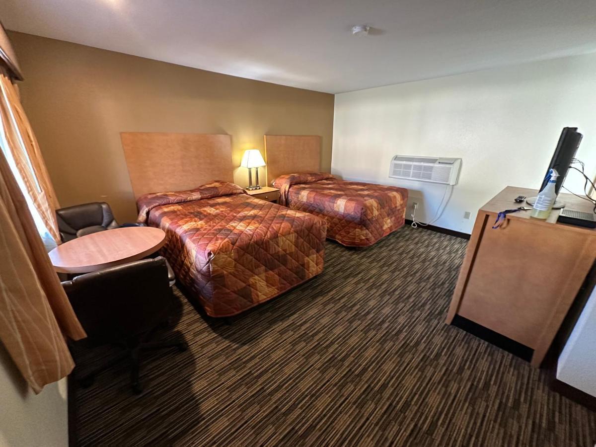 Express Inn Chicopee Extérieur photo